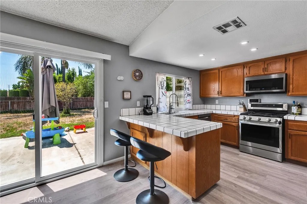 2885 Heller Drive