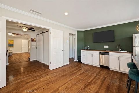 Tiny photo for 2905 Magnolia Avenue, Long Beach, CA 90806 (MLS # SB25201315)