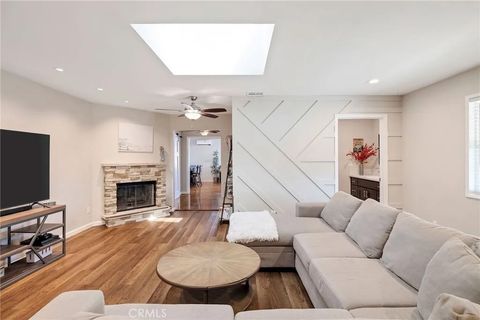 Tiny photo for 2905 Magnolia Avenue, Long Beach, CA 90806 (MLS # SB25201315)