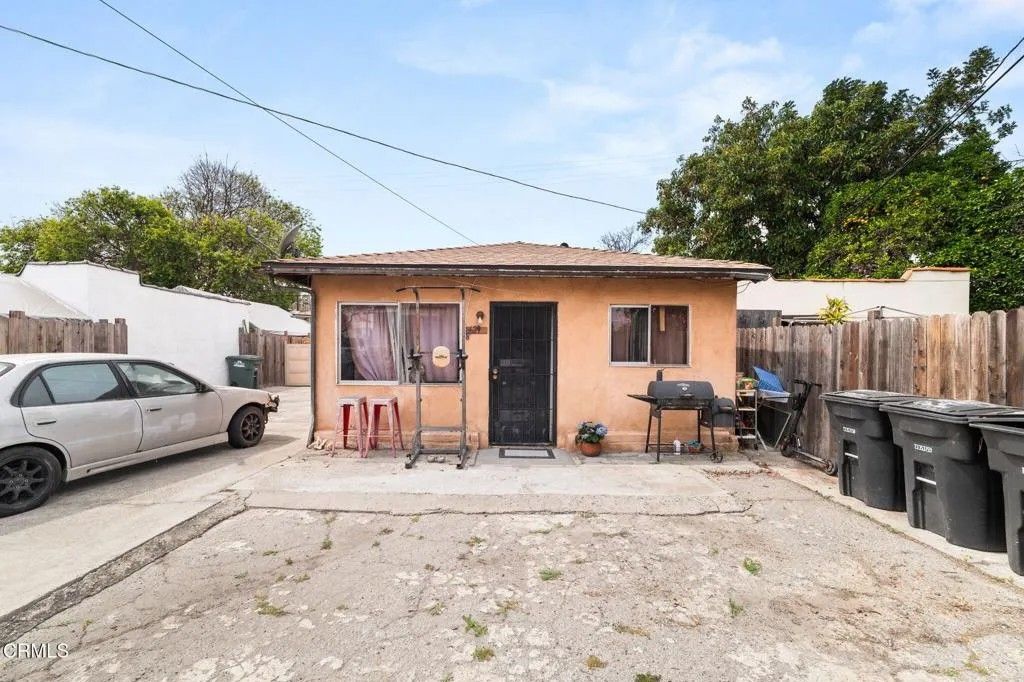 Photo of 8629 Dearborn Avenue, South Gate, CA 90280 (MLS # P1-26578)