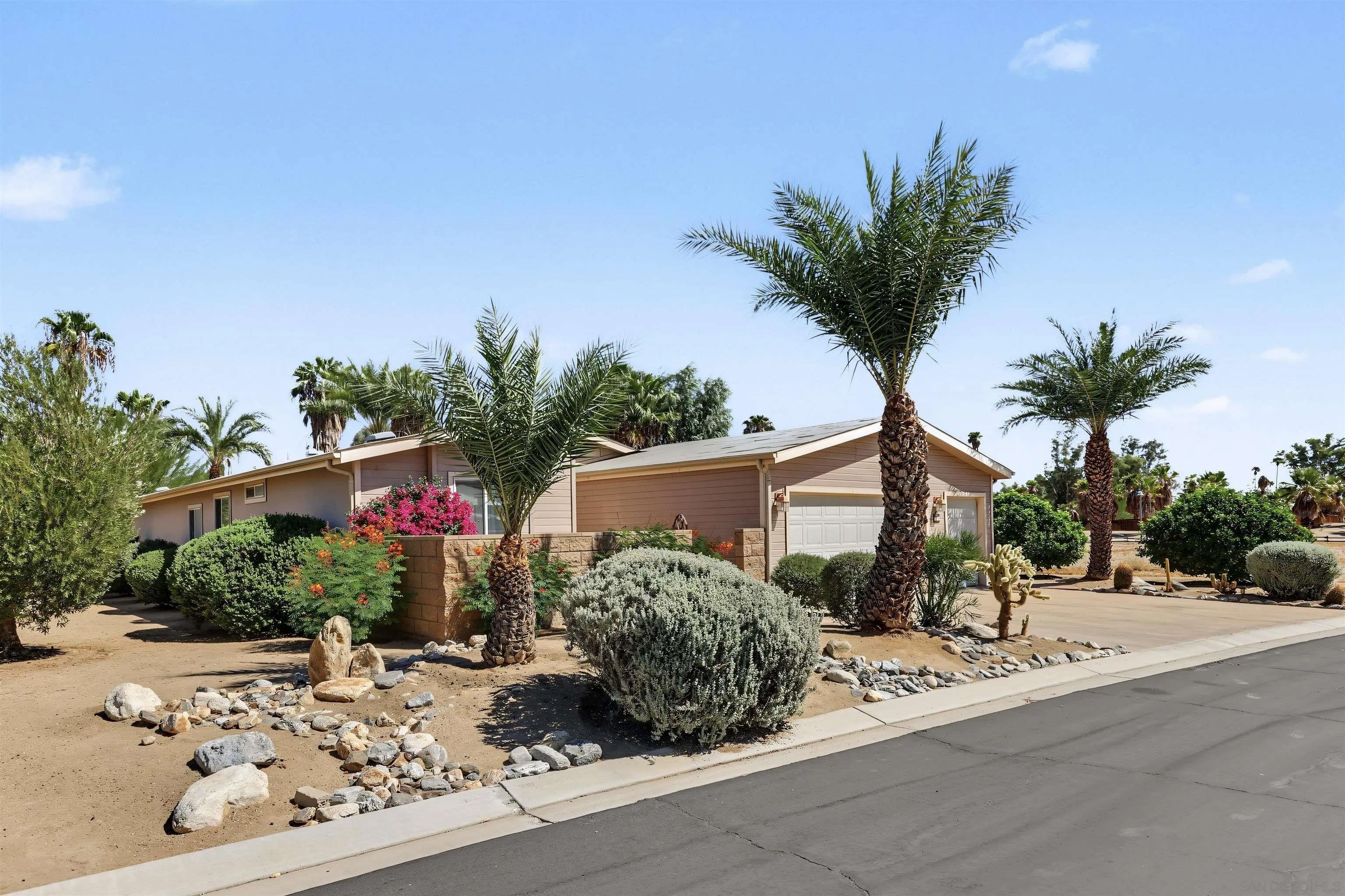 1010 Palm Canyon Drive 350