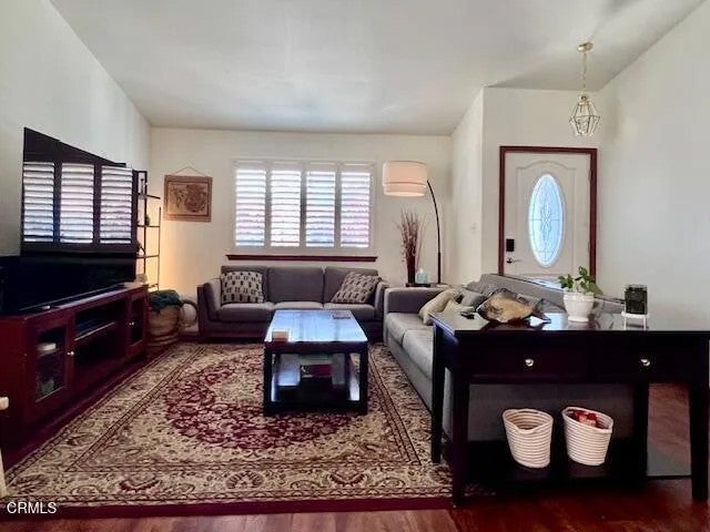 210 Hocker Lane