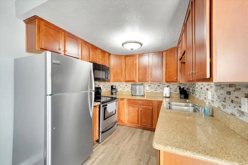 12719 Robison Boulevard 18