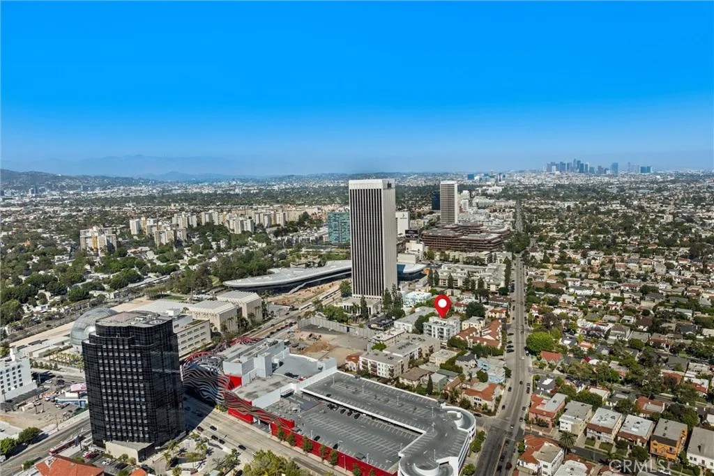 738 S Ogden Drive