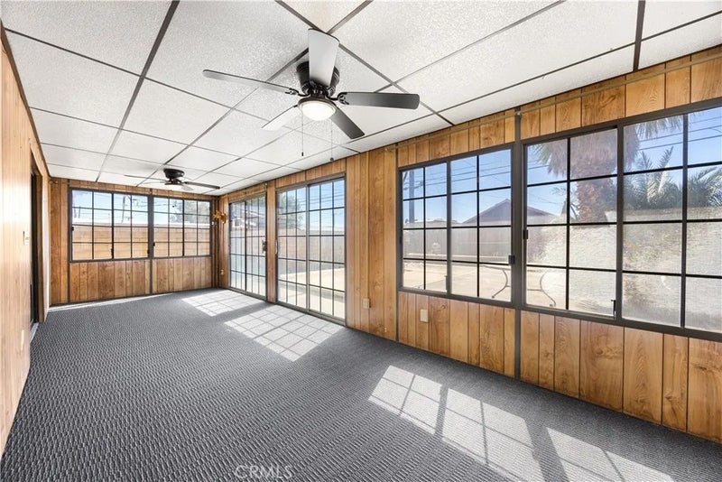 219 W Church