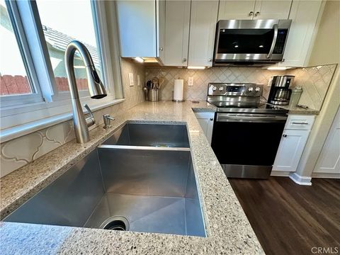 Tiny photo for 23856 Outrigger Dr, Canyon Lake, CA 92587 (MLS # OC25276751)