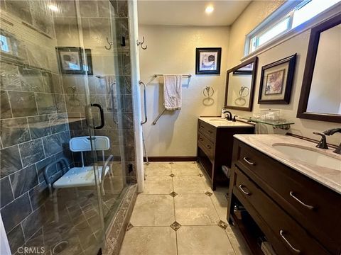 Tiny photo for 23856 Outrigger Dr, Canyon Lake, CA 92587 (MLS # OC25276751)