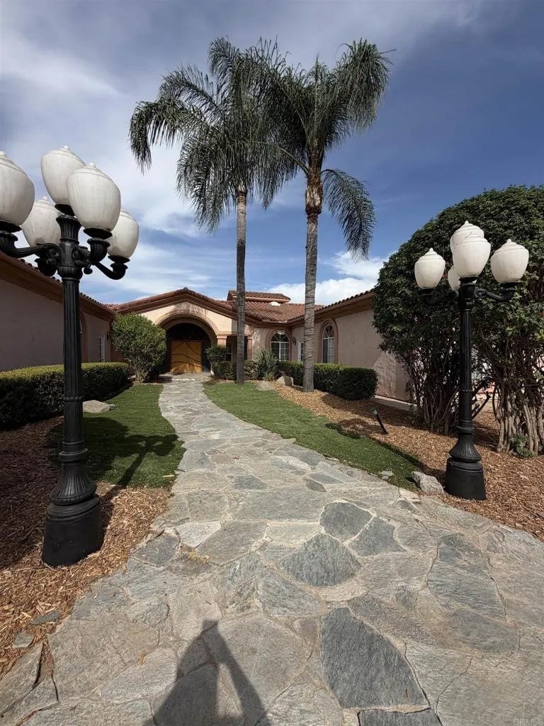 Photo of 1555 Willow Glen Dr, El Cajon, CA 92019 (MLS # PTP2606655)