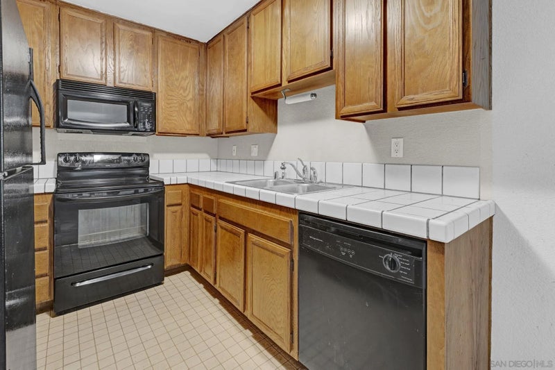 4262 Parks Ave 205