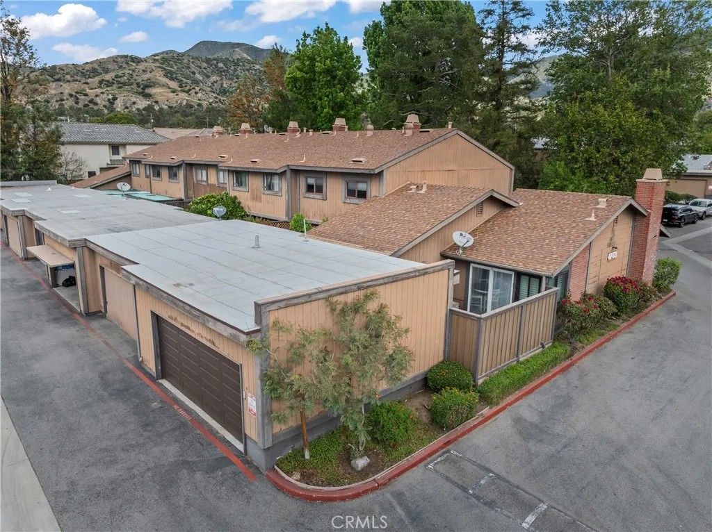 Photo of 14456 Foothill Blvd #47, Sylmar, CA 91342 (MLS # SR26073763)