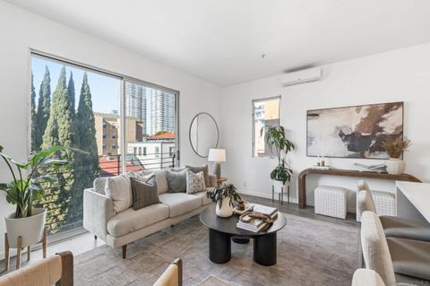 908 G St 17 San Diego CA 92101