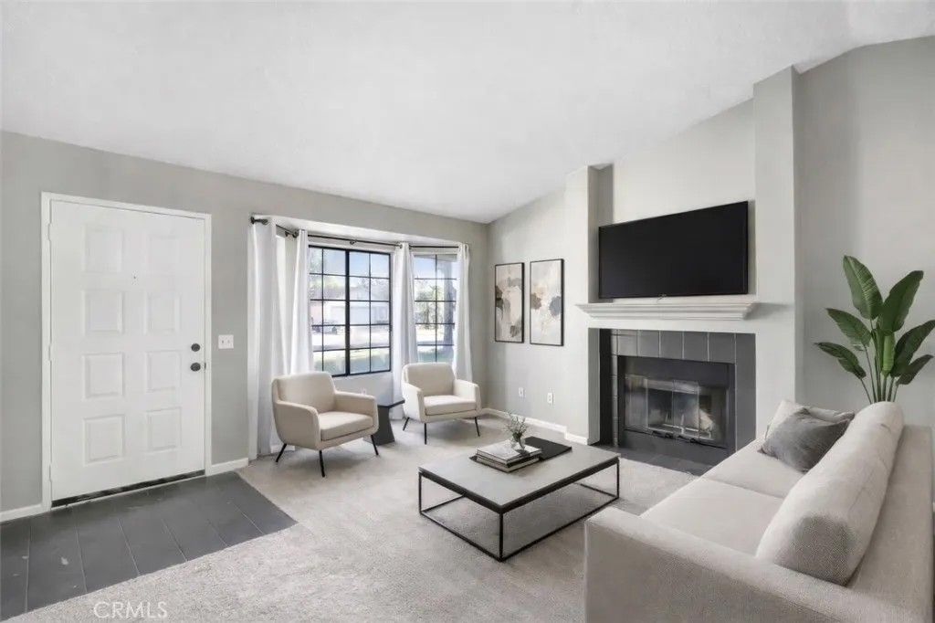 Photo of 39233 Rising Hill, Temecula, CA 92591 (MLS # SW25276638)