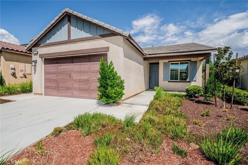 1540 Pinyon Lane