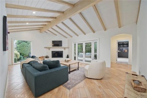 Photo of 4719 Tyrone, Sherman Oaks, CA 91423 (MLS # SR26014026)