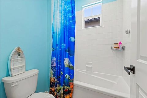 Tiny photo for 20825 Red Sky Ct, Saugus, CA 91350 (MLS # SR25238561)