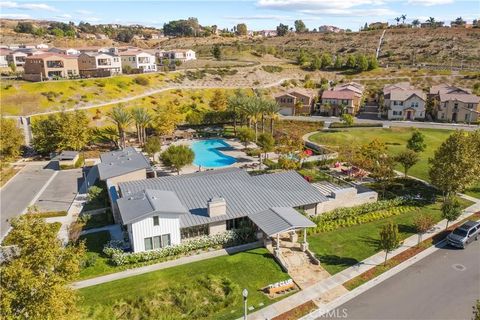 Tiny photo for 20825 Red Sky Ct, Saugus, CA 91350 (MLS # SR25238561)