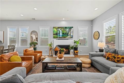 Tiny photo for 20825 Red Sky Ct, Saugus, CA 91350 (MLS # SR25238561)