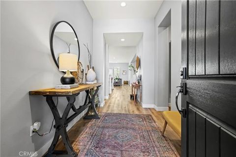 Tiny photo for 20825 Red Sky Ct, Saugus, CA 91350 (MLS # SR25238561)