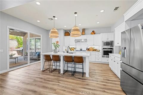 Tiny photo for 20825 Red Sky Ct, Saugus, CA 91350 (MLS # SR25238561)
