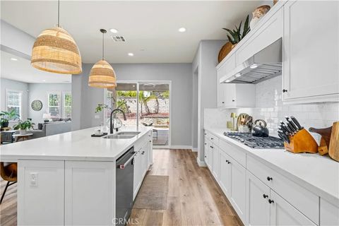 Tiny photo for 20825 Red Sky Ct, Saugus, CA 91350 (MLS # SR25238561)