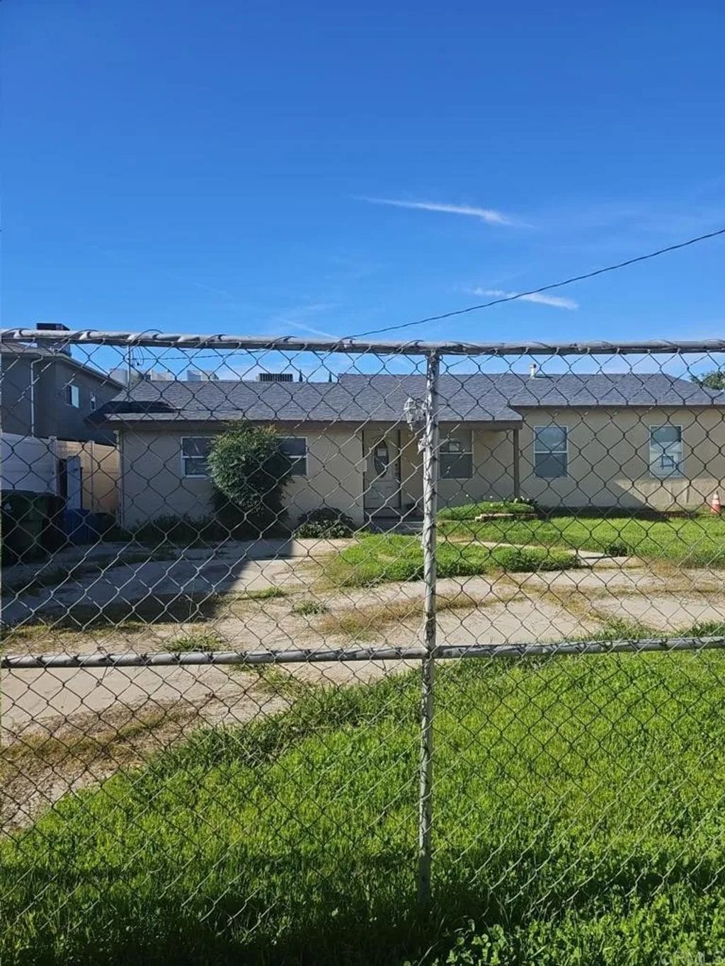 Photo of 6537 Columbus Avenue, Van Nuys, CA 91411 (MLS # PTP2509108)