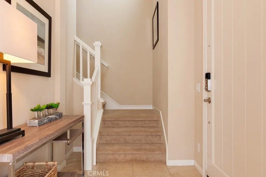 Photo of 39 Brownstone Way, Aliso Viejo, CA 92656 (MLS # OC26110428)