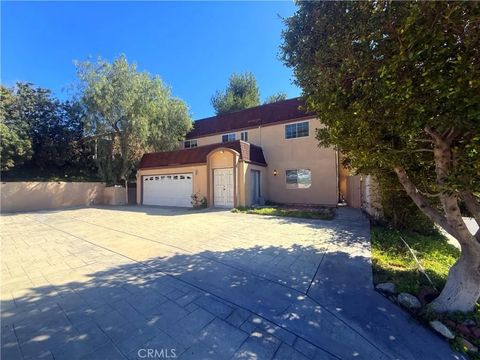 Photo of 13466 Almetz Street, Sylmar, CA 91342 (MLS # CV26051715)