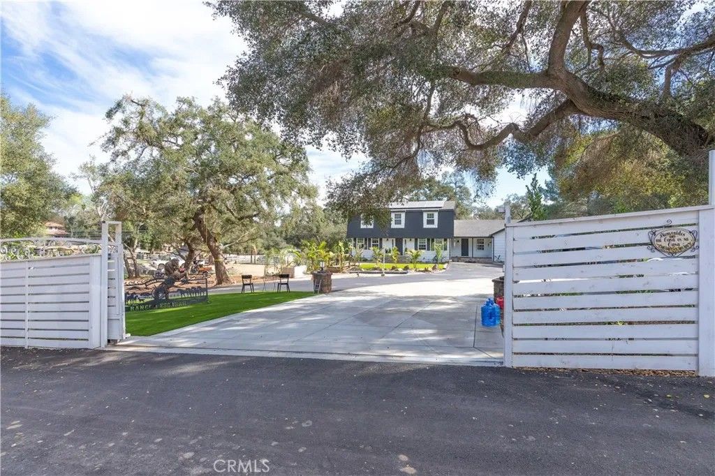 Photo of 17358 Highway 67, Ramona, CA 92065 (MLS # SW26036345)