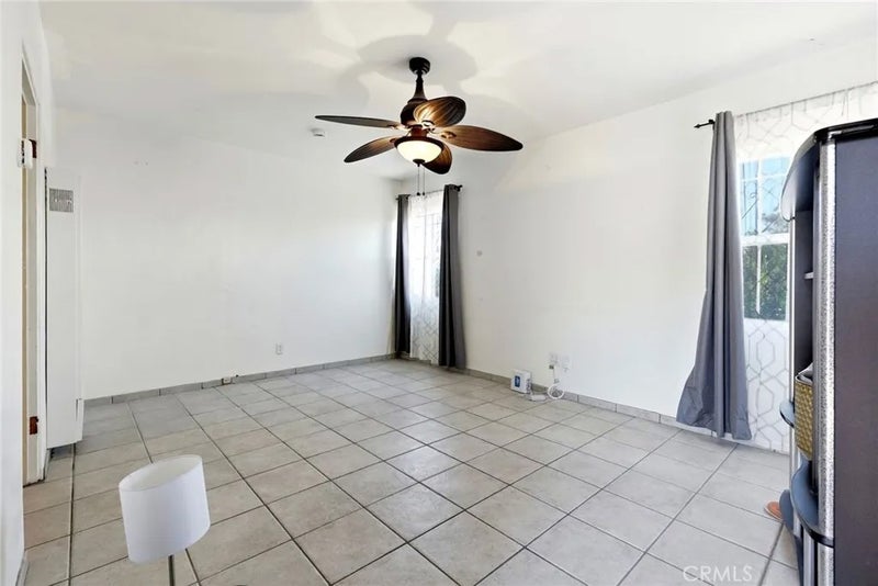 3905 Marine View