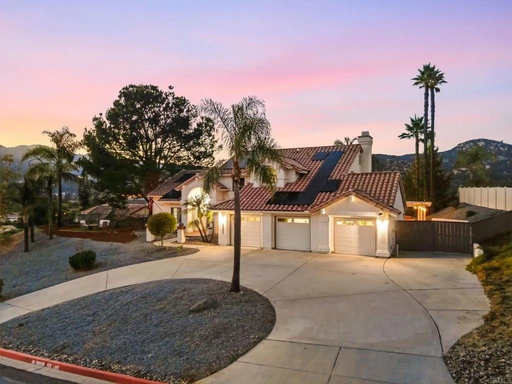 8842 Summerhill