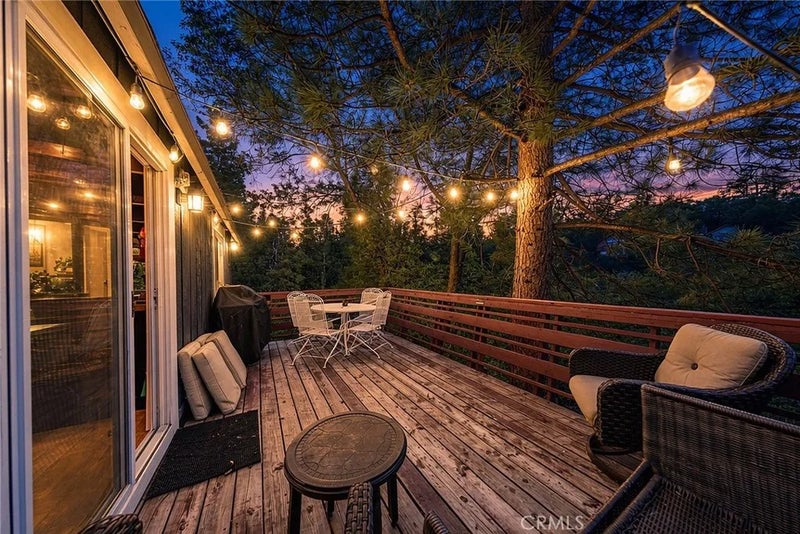 594 Villa Grove