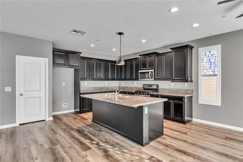 Tiny photo for 29543 Laredo Cir, Menifee, CA 92584 (MLS # SW26012458)