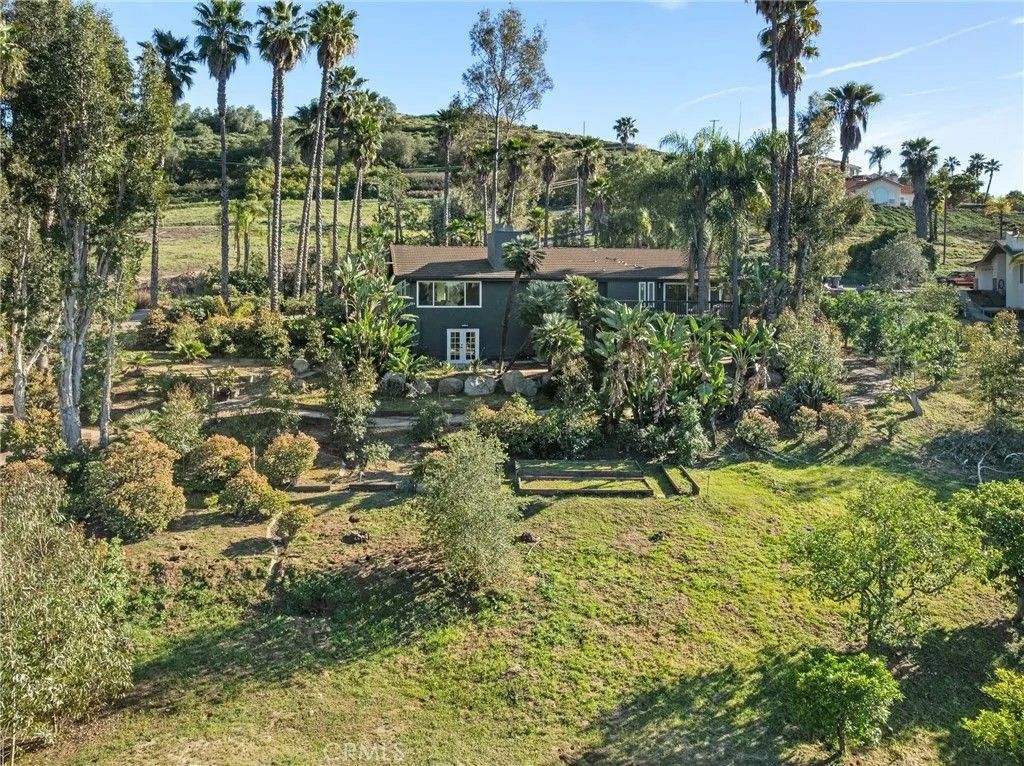 Photo of 1367 Teepee Drive, Escondido, CA 92027 (MLS # WS26046642)