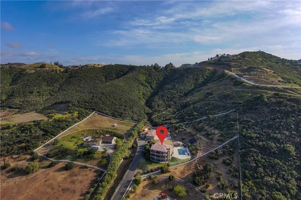 Photo of 26045 Lucille Circle, Murrieta, CA 92562 (MLS # SW26066786)