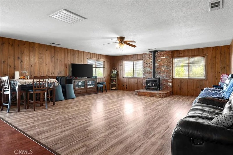 3325 Hall
