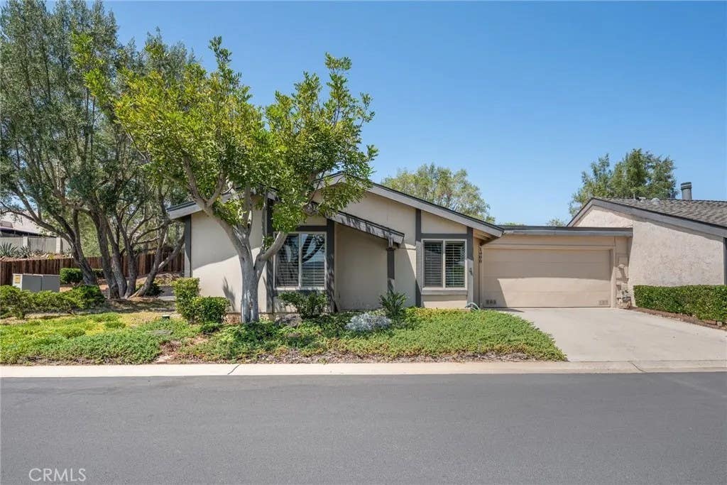Photo of 1400 Market ST, Vista, CA 92084 (MLS # ND26180867)