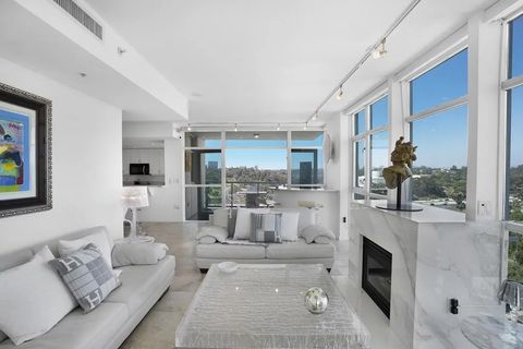 Photo of 850 Beech Street #1901, San Diego, CA 92101 (MLS # PTP2507940)