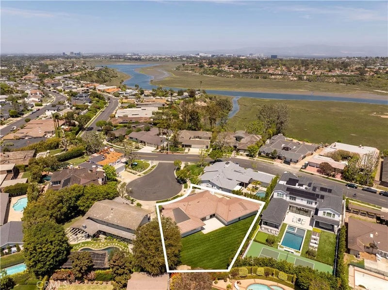 807 Aldebaran Circle