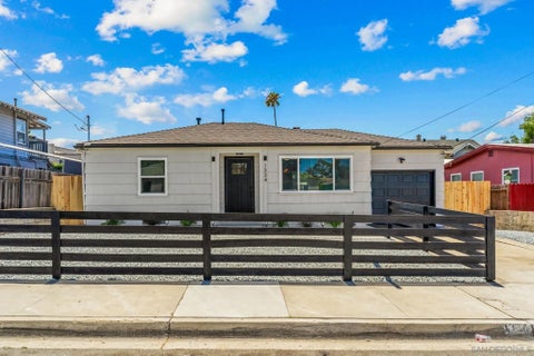 Photo of 1334 E Division St, National City, CA 91950 (MLS # 260025020)