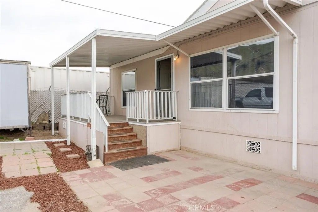 Photo of 17197 Sierra Hwy #17, Canyon Country, CA 91351 (MLS # SR26028405)