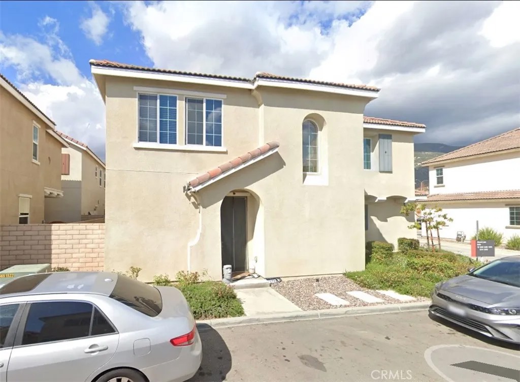 5370 N Alumni Lane