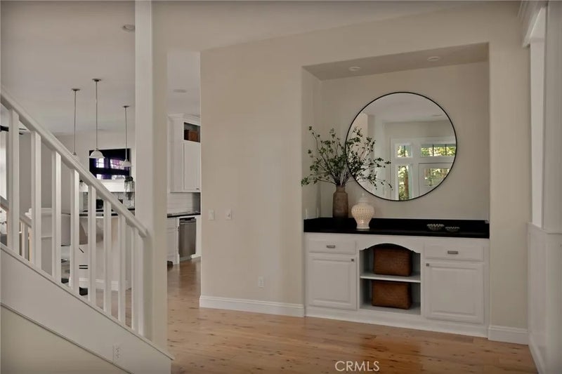 26385 Walnut Hills Drive