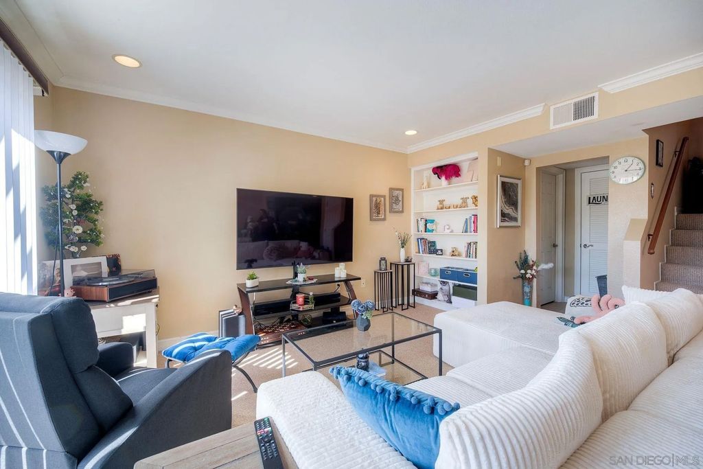 Photo of 15383 Maturin Dr #221, San Diego, CA 92127 (MLS # 260004229)