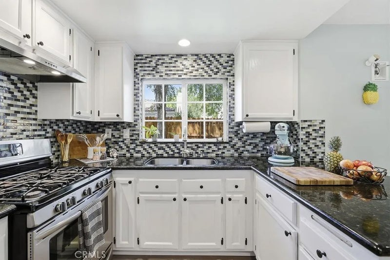 40149 La Cota Drive
