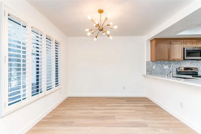 933 Creekside Drive 126