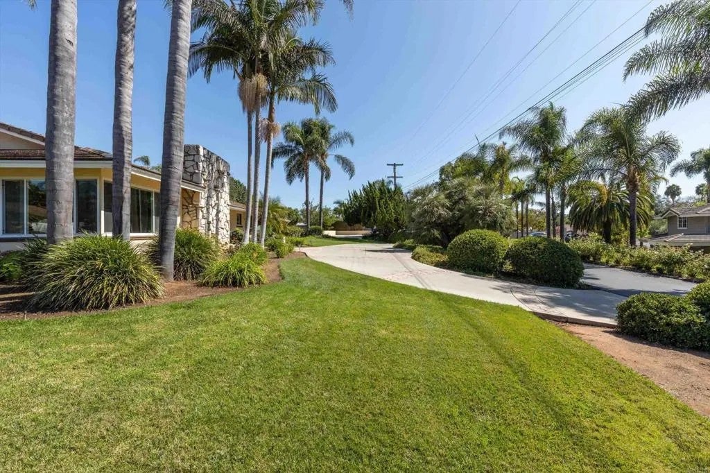 2125 Walnut Lane