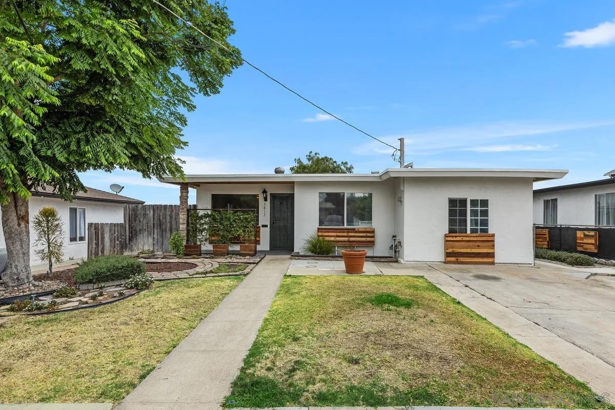 3817 Boren Street