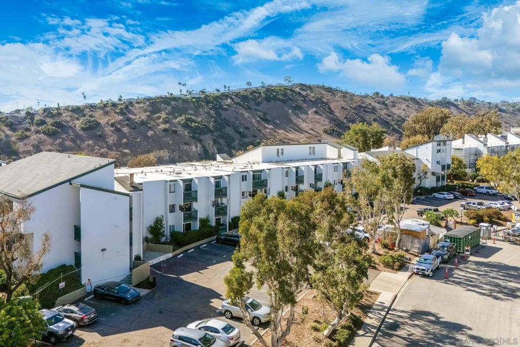 Photo of 4060 Huerfano Ave #Unit 146, San Diego, CA 92117 (MLS # 250045148)