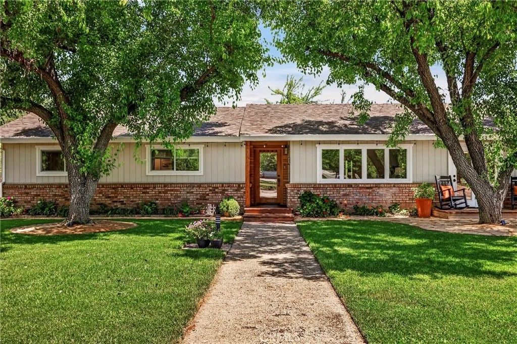 Photo of 9488 Cummings RD, Durham, CA 95938 (MLS # SN26109278)