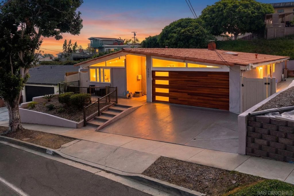 Photo of 3661 Leland St, San Diego, CA 92106 (MLS # 260006881)